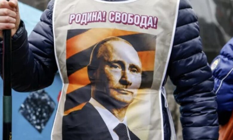 Возвращение-украденного.-Россия-не-забирает-чужое,-а-возвращает-свое